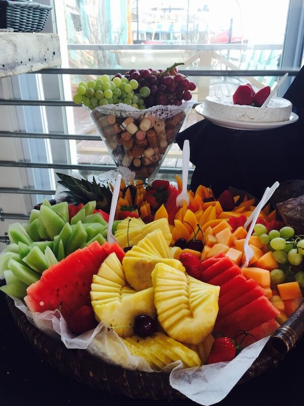 desserts fruit display